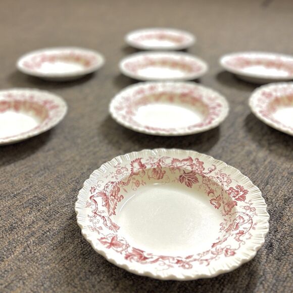 Wedgwood England Red Transferware Soup Bowls Set of 8 Grapevine Scalloped Rim - Picture 6 of 11